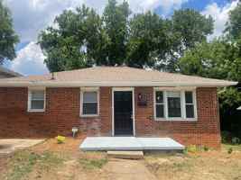 featured image of 1409 Ne 21st St