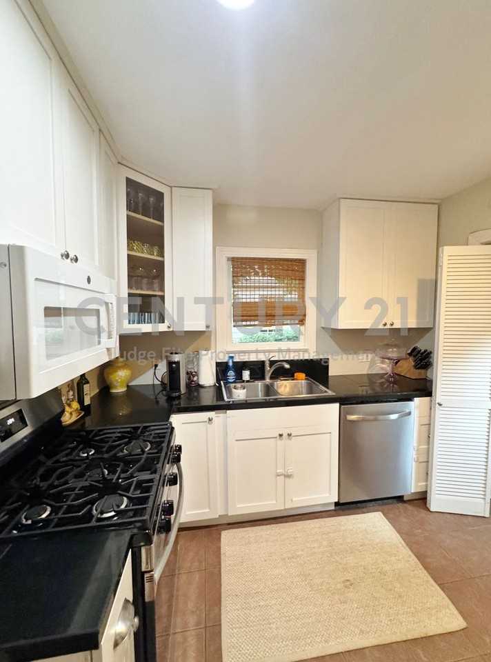 5101 W Amherst Ave - Photo 7 of 14