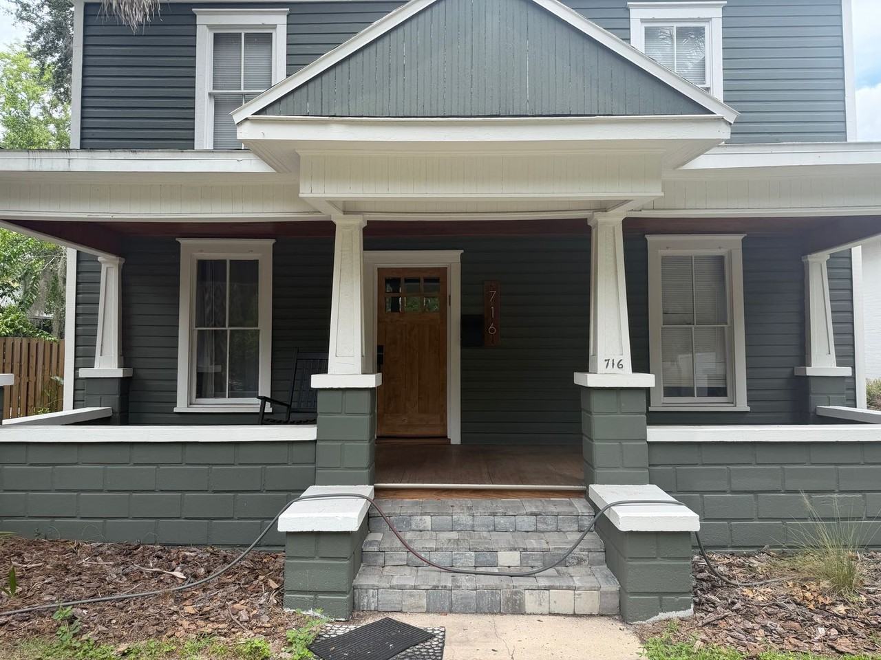 716 Ne 4th Ave