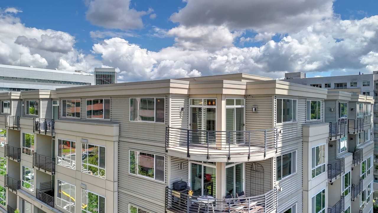 300 110th Ave Ne #605 - Photo 2 of 35