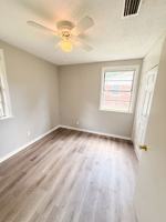 featured image of 2113 Robin St