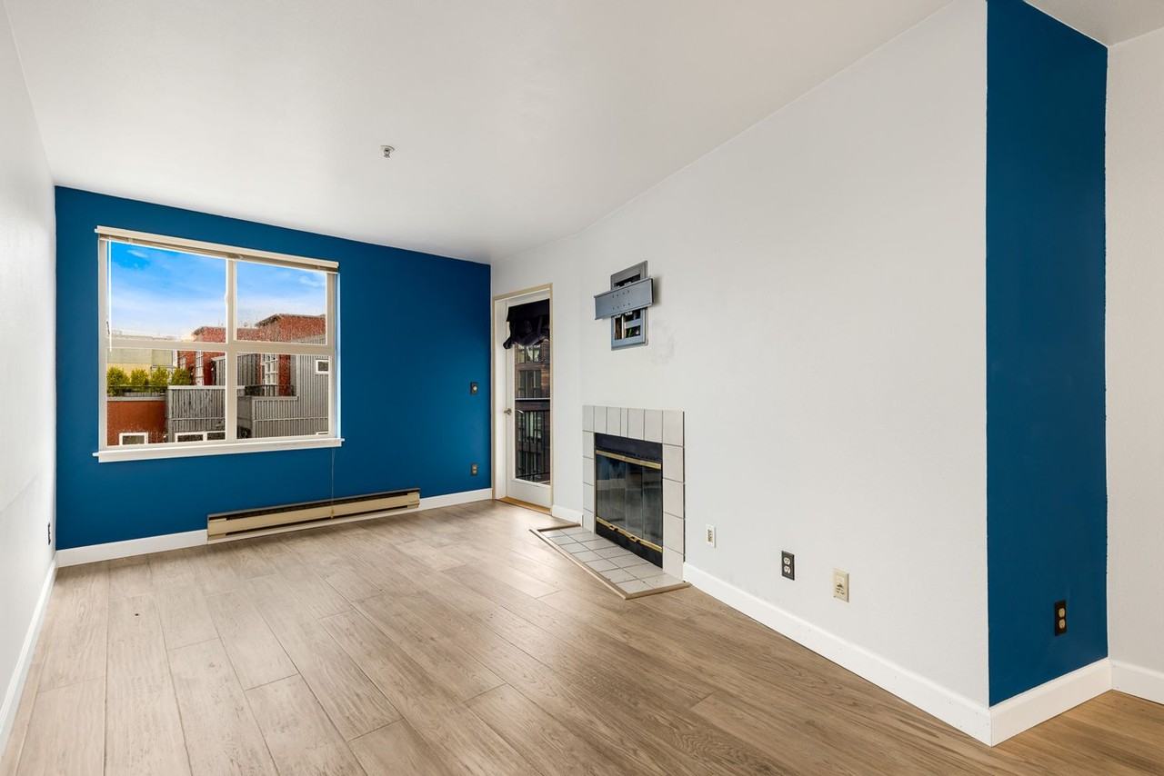 769 Hayes St - Photo 6 of 17