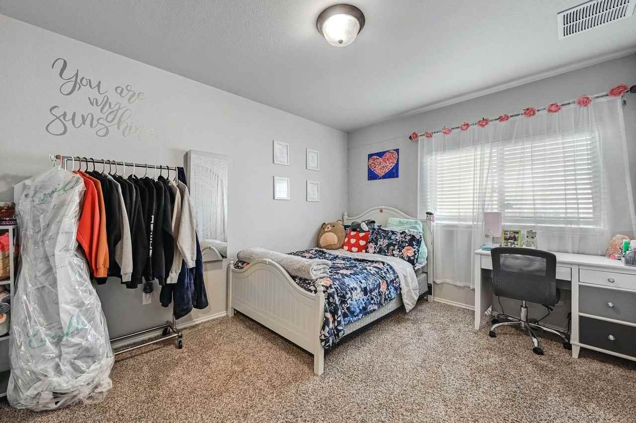 108 Brockston Dr - Photo 7 of 27
