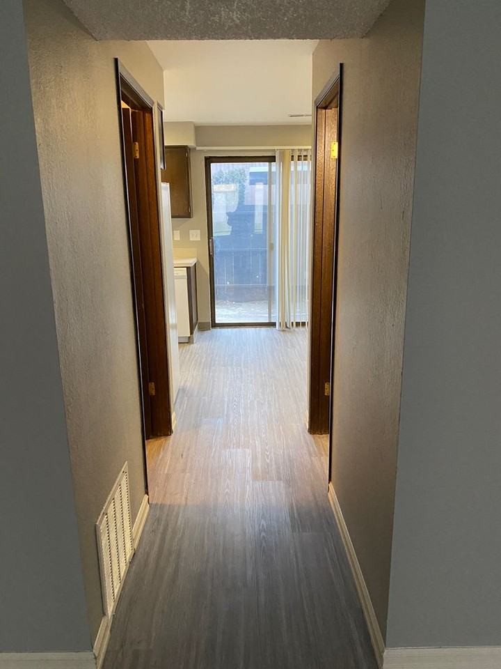 1012 Cornell Ave #17 - Photo 2 of 20