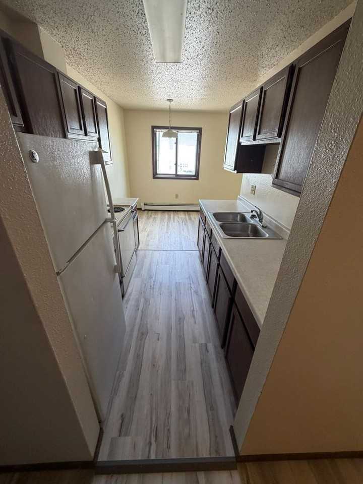 The Williston Village - Photo 7 of 13
