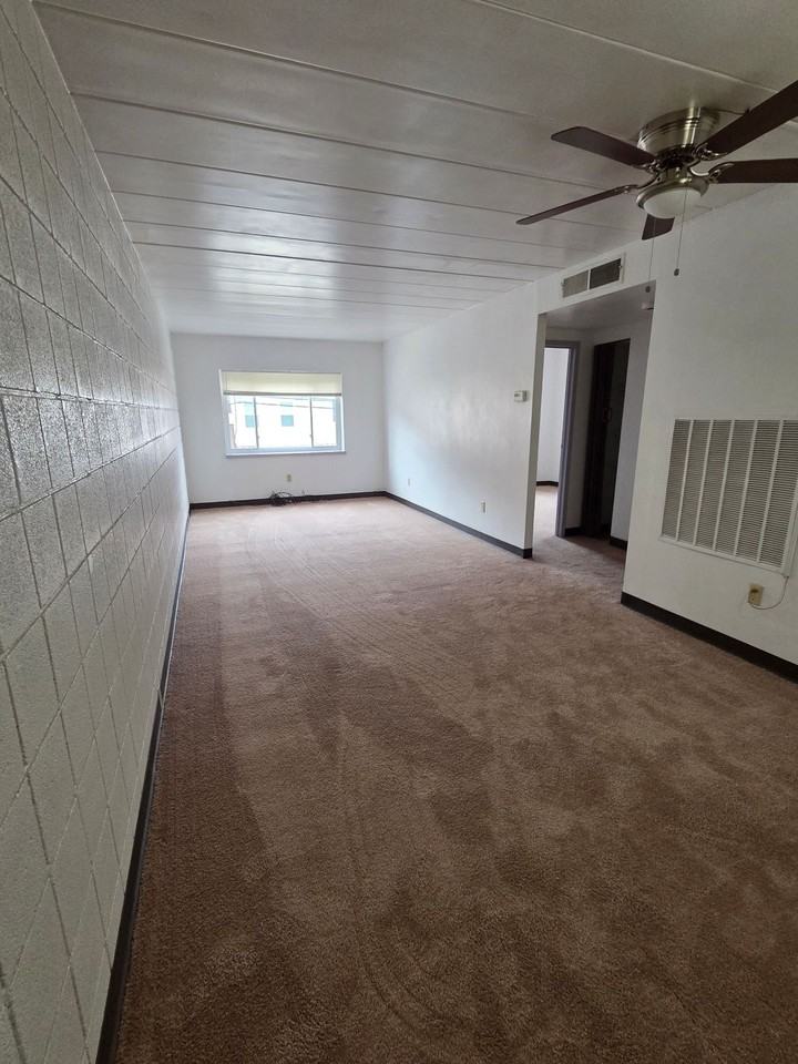 628 - Pearl Street Apartments - Photo 7 of 25