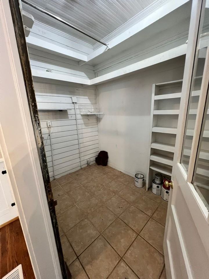 514 Creswell Ave - Photo 2 of 11