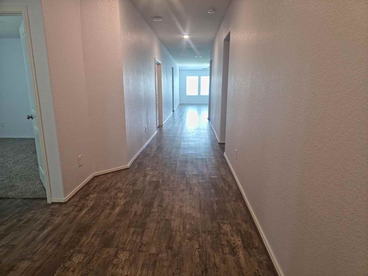 746 Carol Dr - Photo 2 of 20