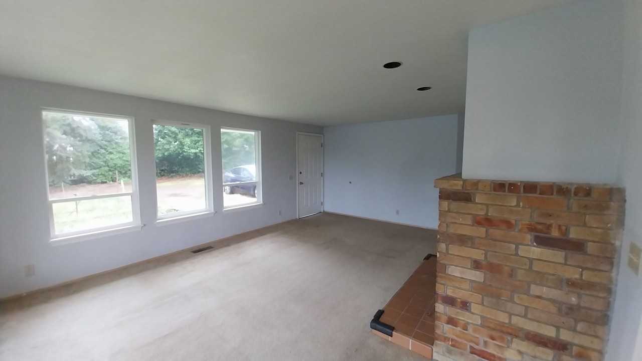 14104 11th Ave Sw - Photo 7 of 10