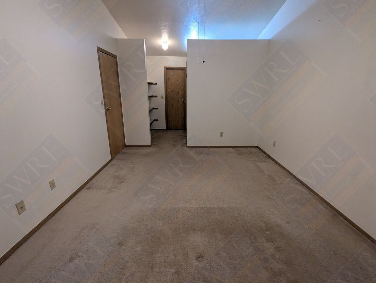 1214 9th St - Photo 5 of 8