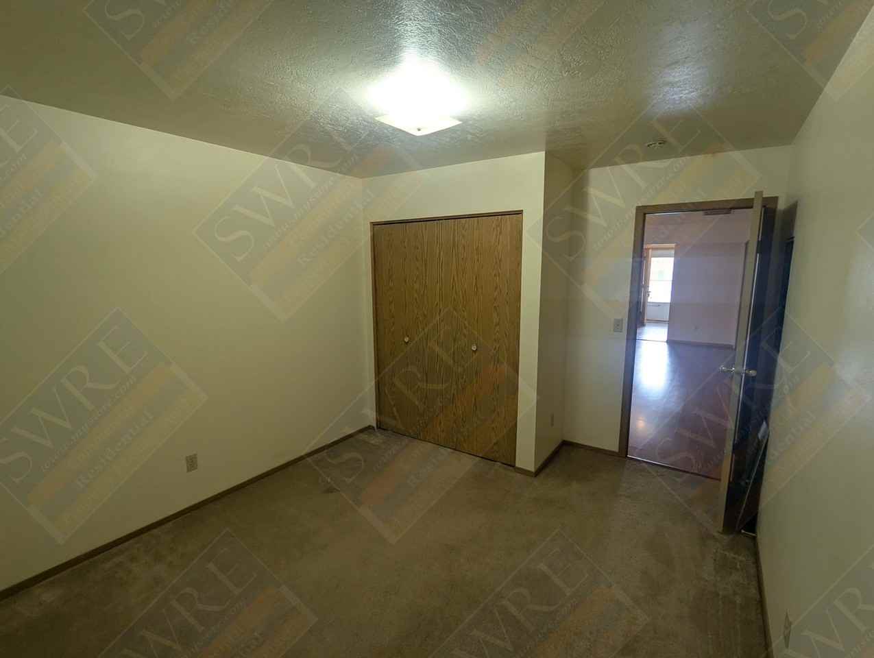 1214 9th St - Photo 7 of 8