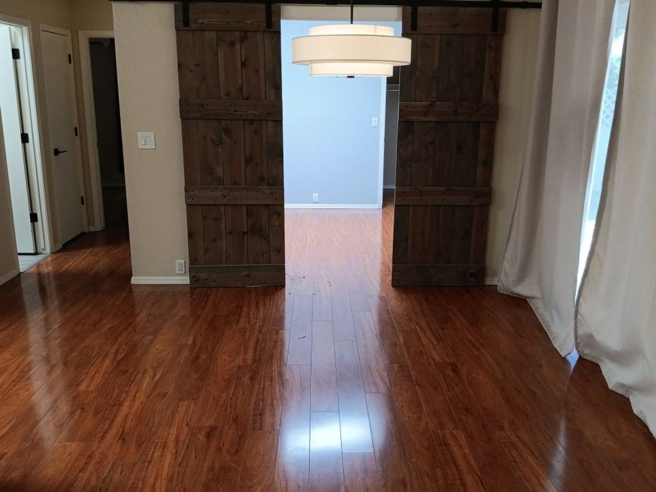 10404 Griffith Park Dr Ne - Photo 4 of 20