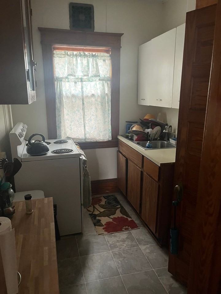69 Greene St - Photo 5 of 6