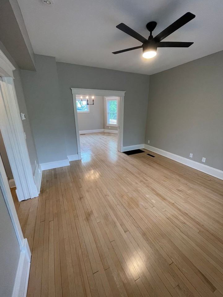 906 N 57th Ave W - Photo 4 of 21
