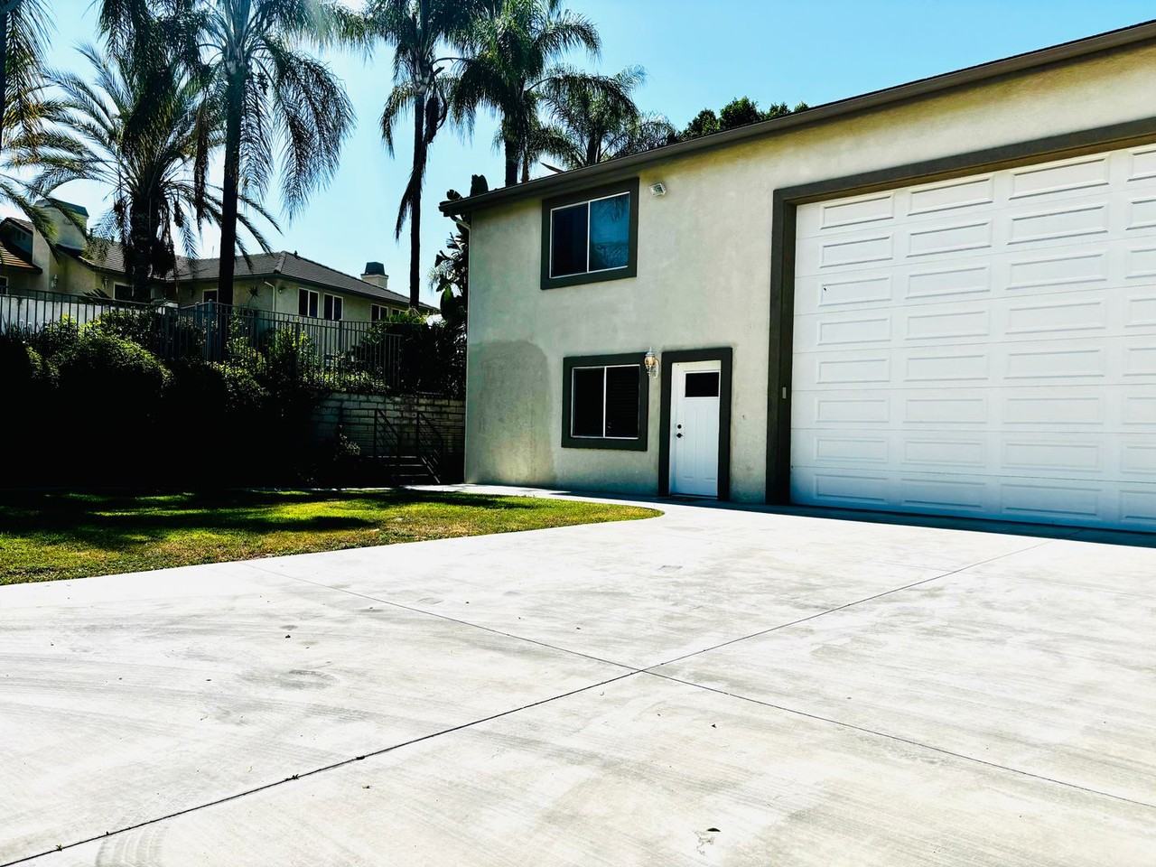 16875 Orangecrest Ct #B - Photo 2 of 18