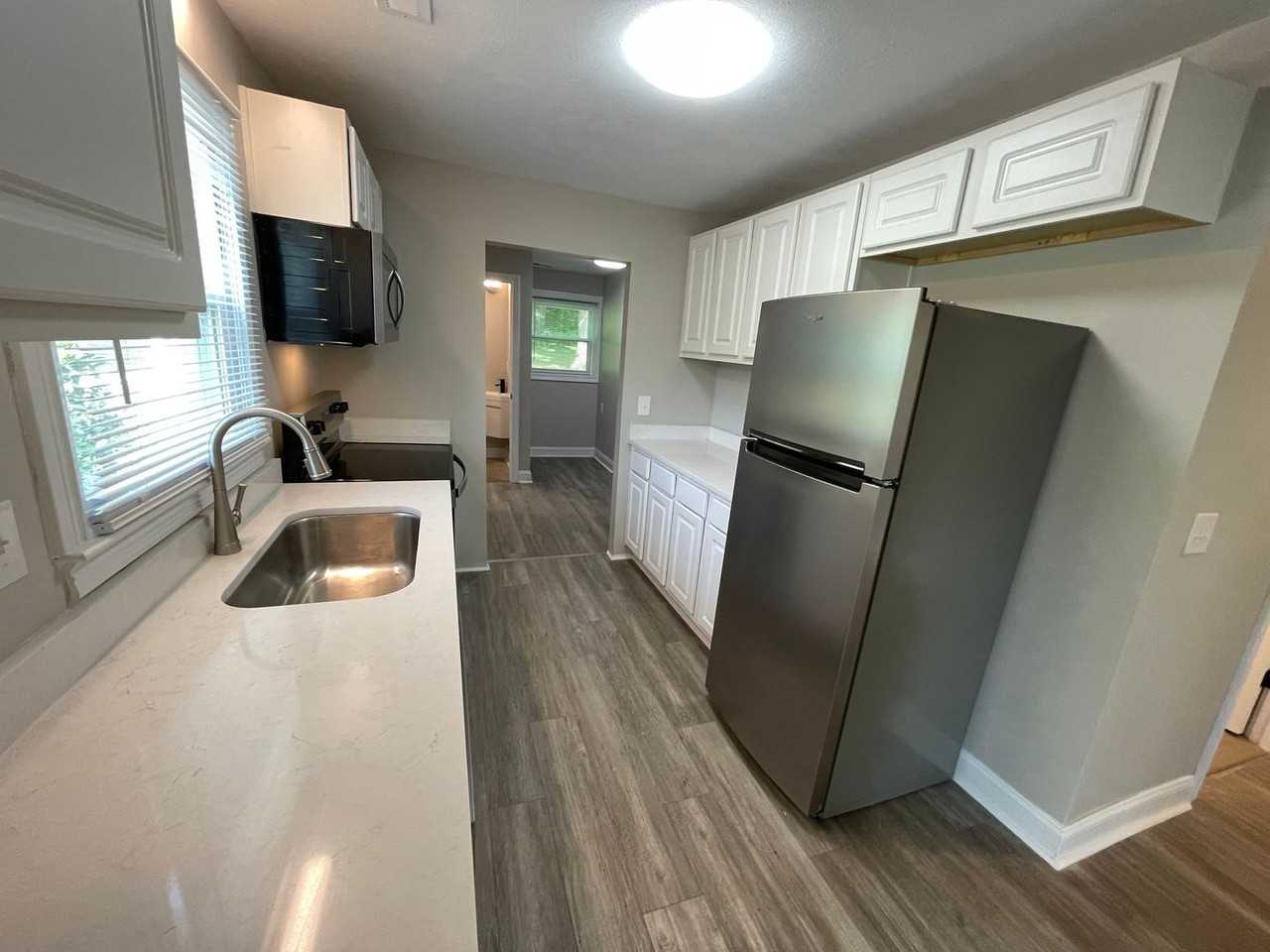 117 Clark Station Rd - Photo 6 of 26