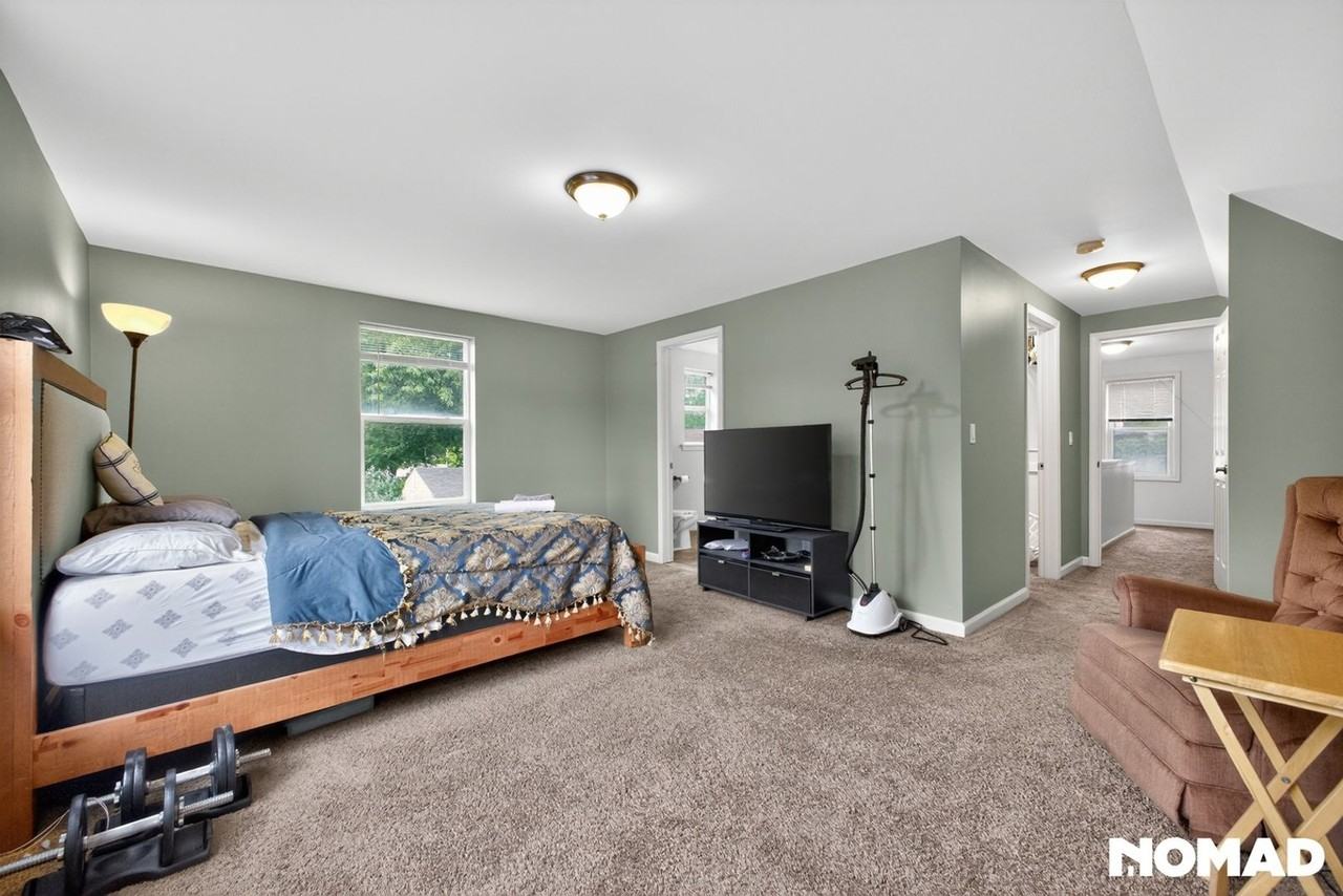 1723 Edgewood Dr - Photo 7 of 33
