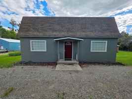 featured image of 12920 E Valleyway Ave