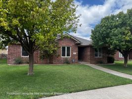 featured image of 10008 York Ave
