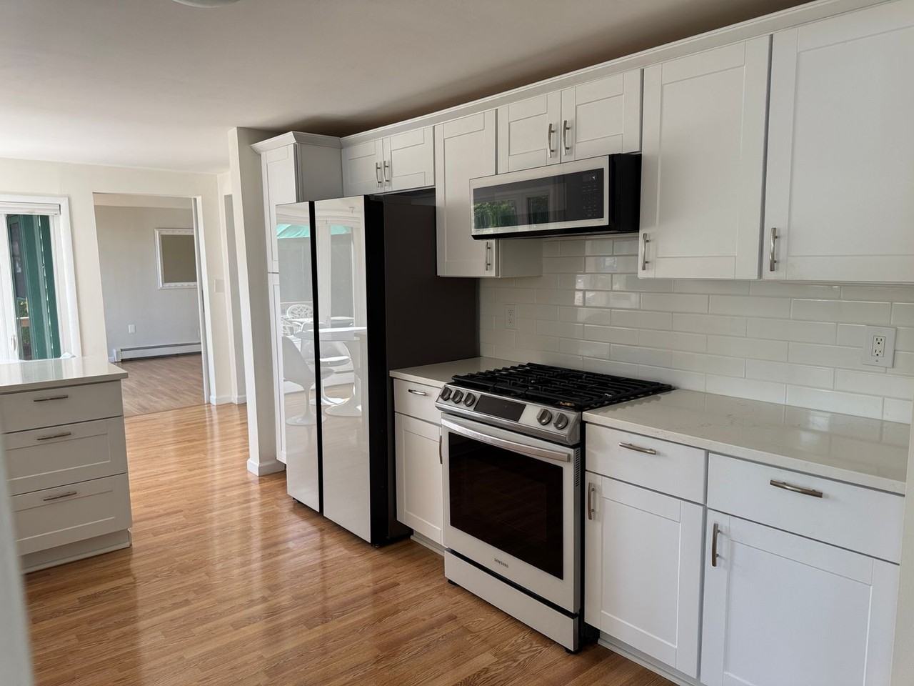 3138 Ponemah Dr - Photo 6 of 25