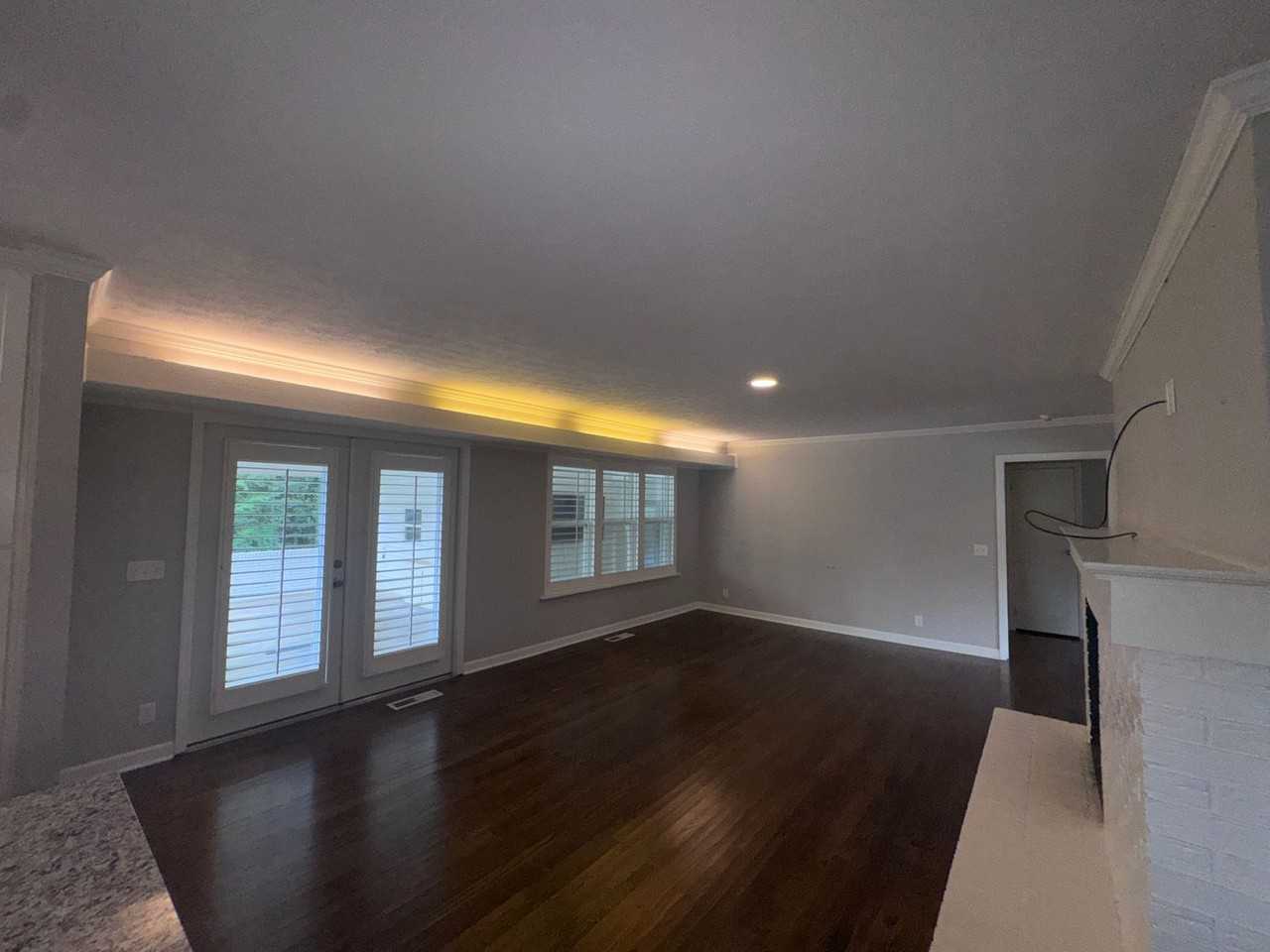 901 Pinedale Rd - Photo 6 of 27