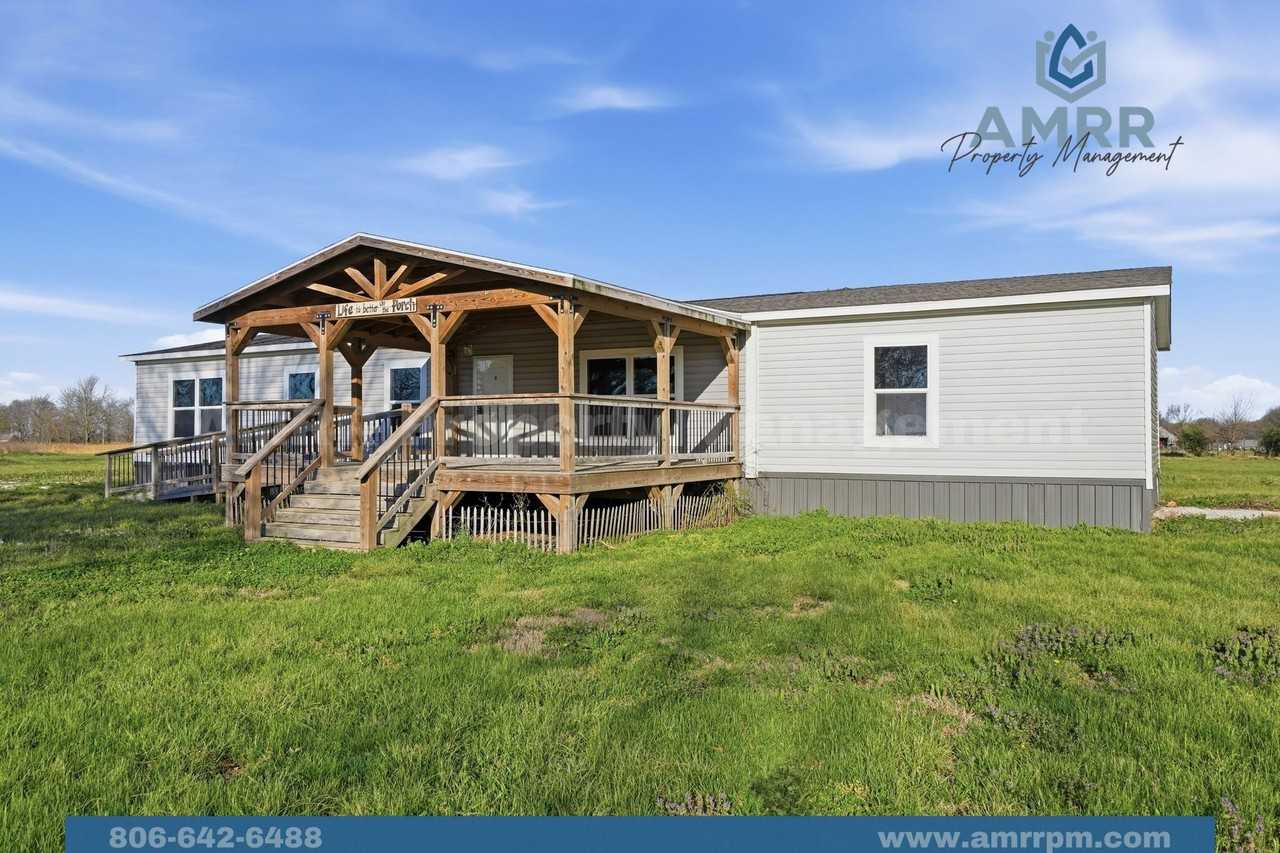 1532 Guthrie Rd - Photo 3 of 50