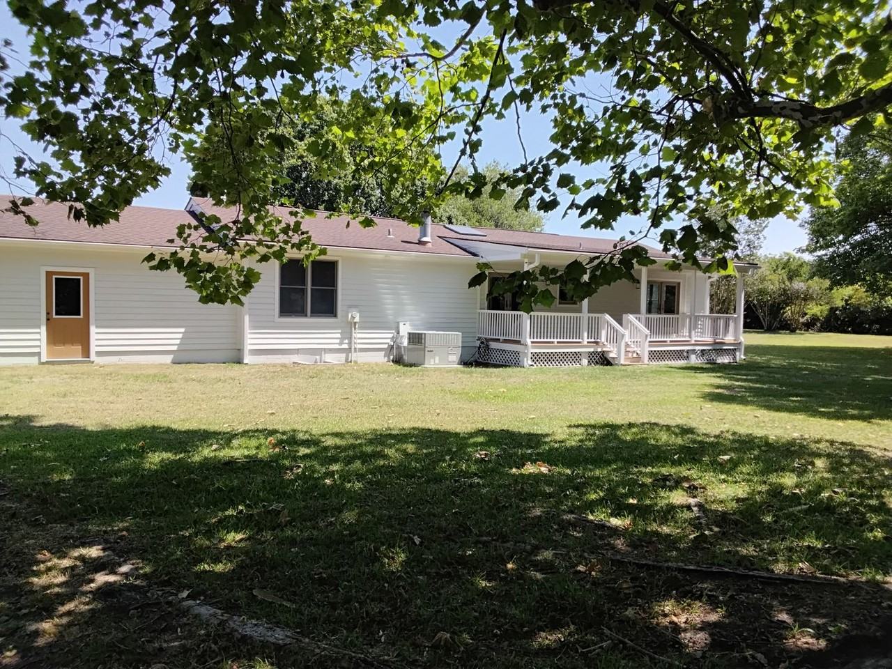 4331 Highway 24 - Photo 3 of 44