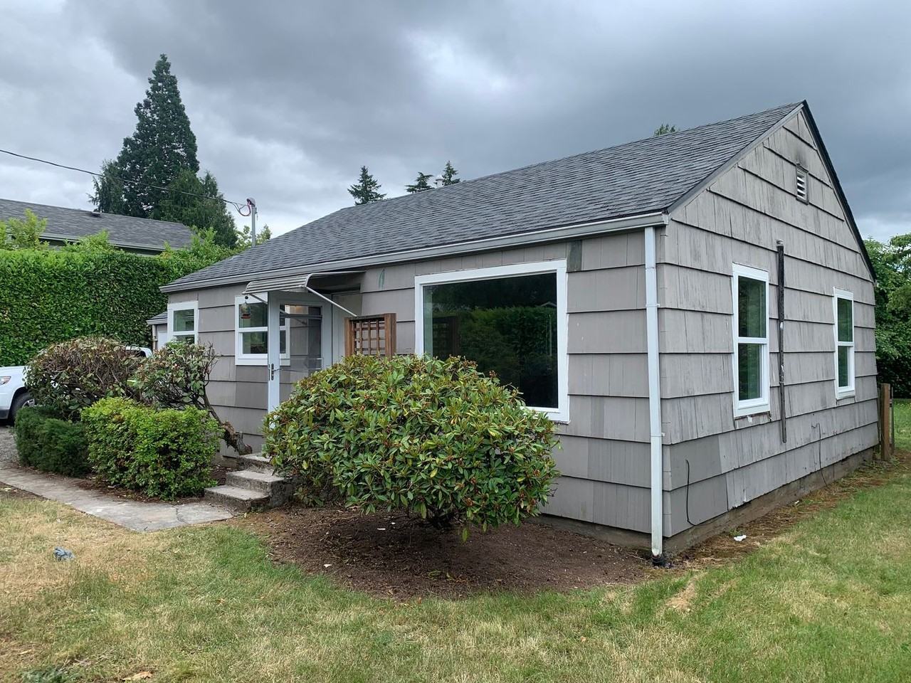2510 Se Chestnut St - Photo 2 of 12