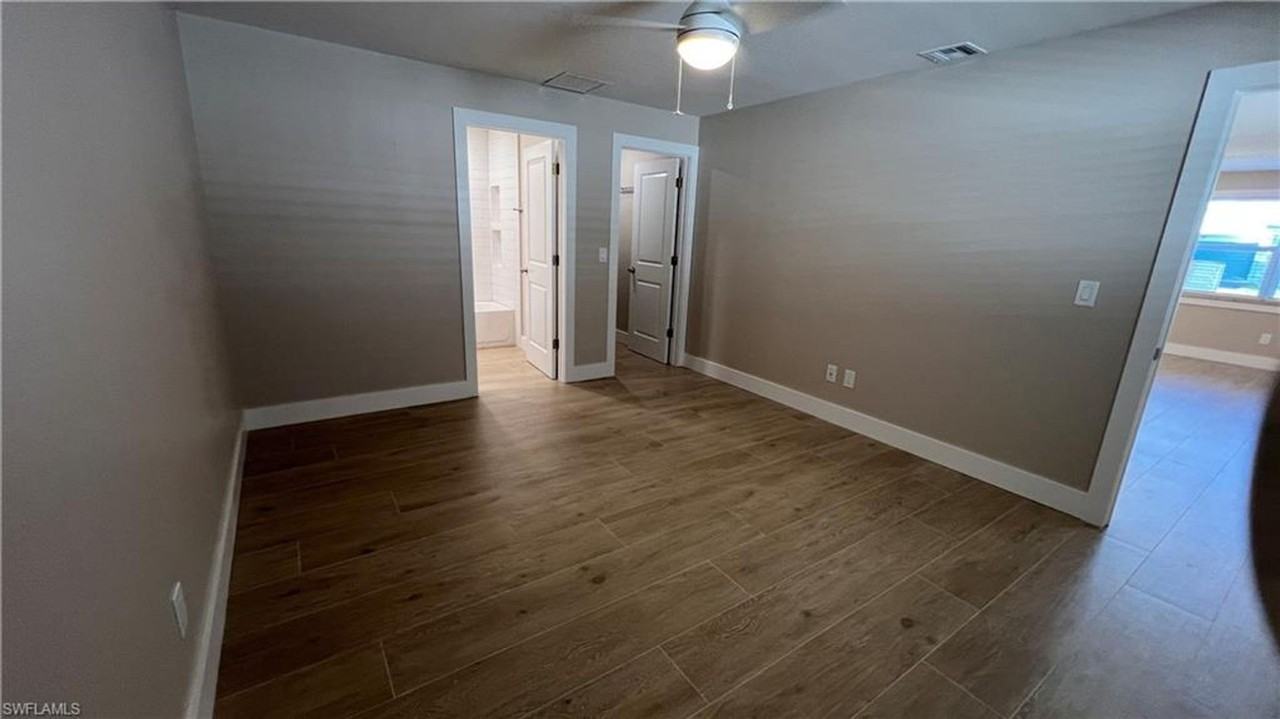 787 104th Ave N - Photo 7 of 18