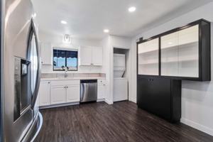 featured image of 39955 Estates Rd