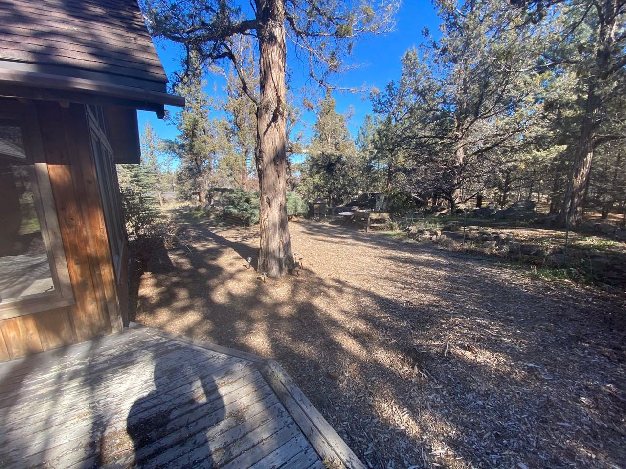 63980 N Highway 97 - Photo 7 of 21