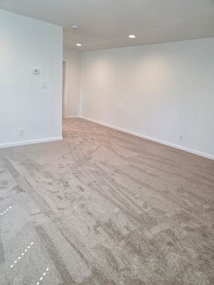 850 Coleman Ave #14 - Photo 5 of 9