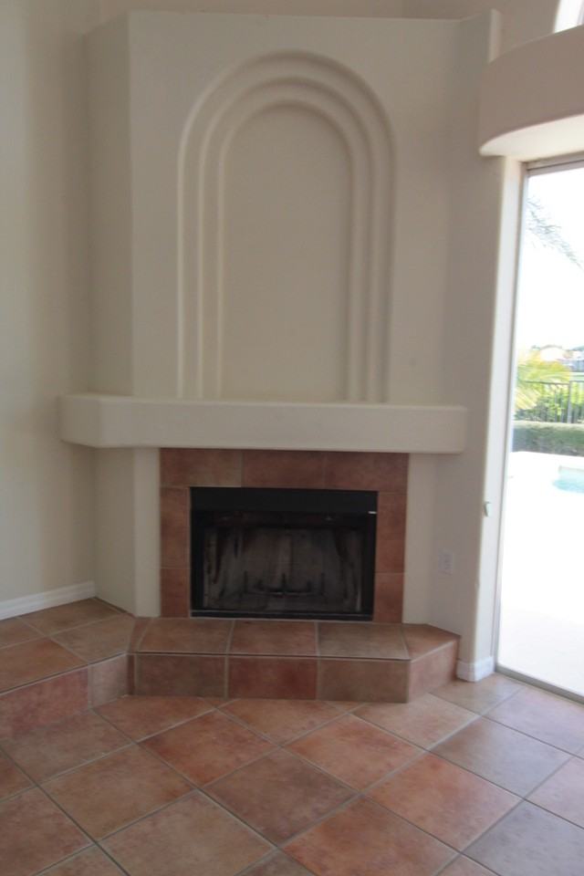 2521 Roat Dr - Photo 5 of 13