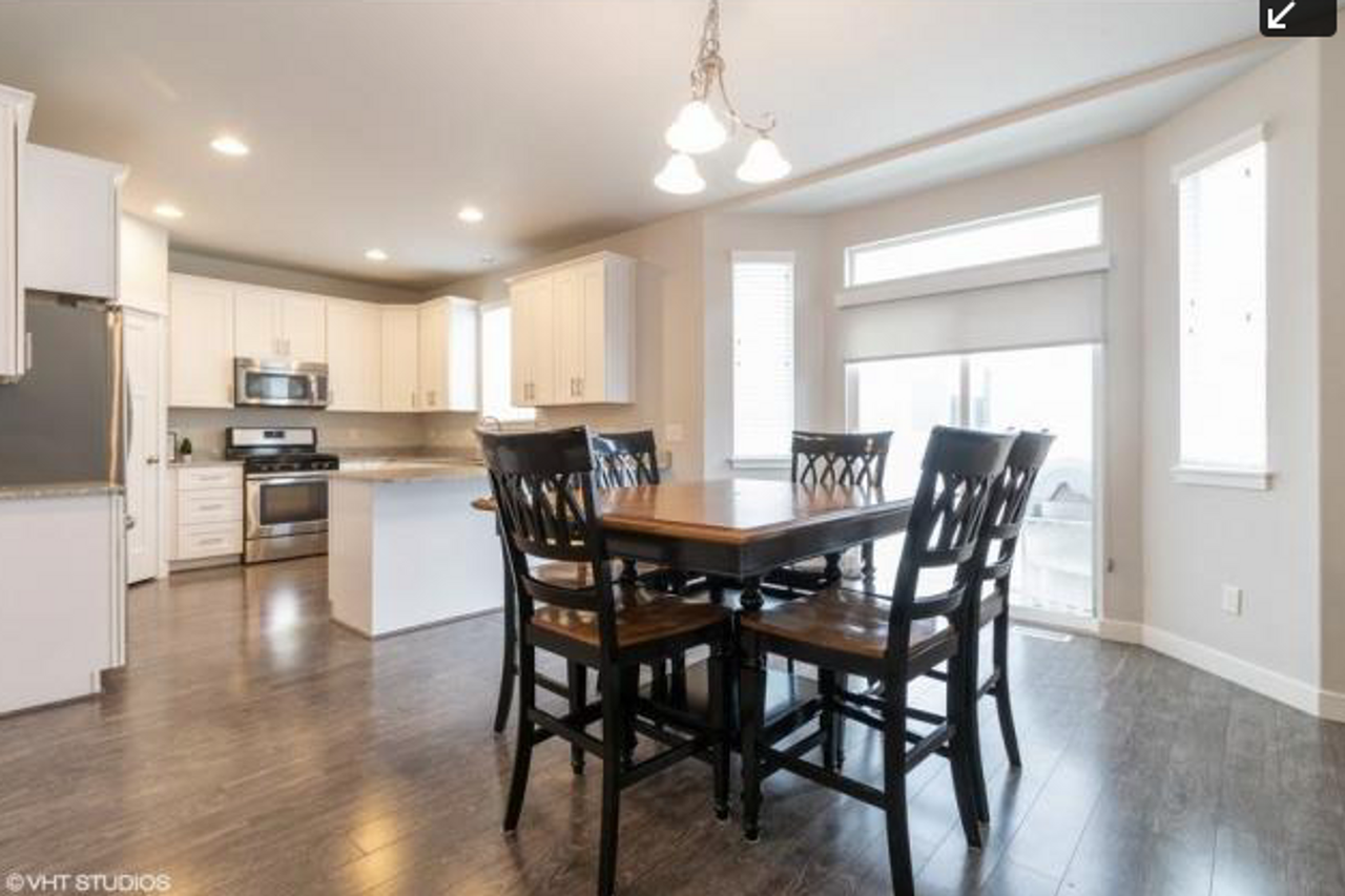 481 E Rue Cournot - Photo 3 of 25