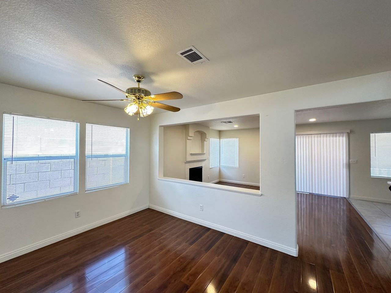 3664 Spring Day Ct - Photo 3 of 28
