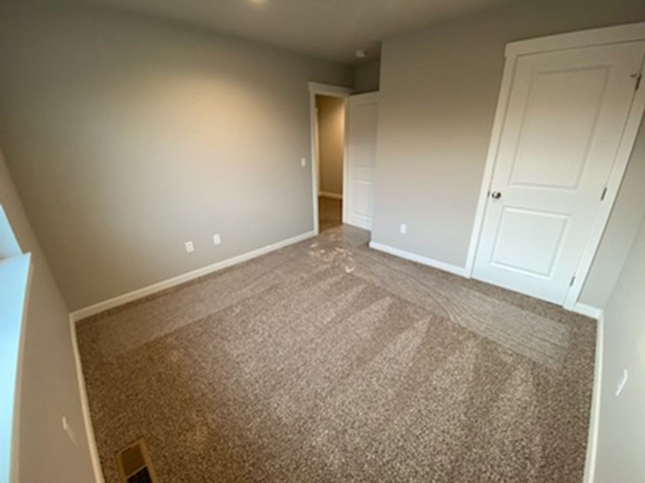 1109 S Newberry Ln - Photo 7 of 16