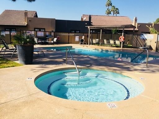 2402 W Earll Dr - Photo 7 of 8