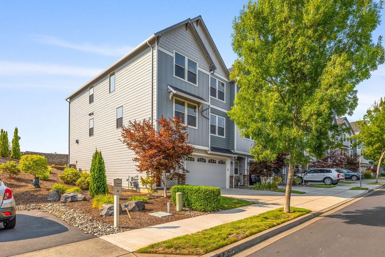 4118 Se 177th Ln - Photo 3 of 40
