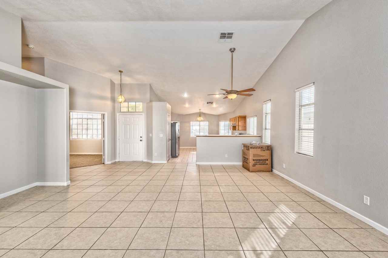 6412 Blacklion Ct