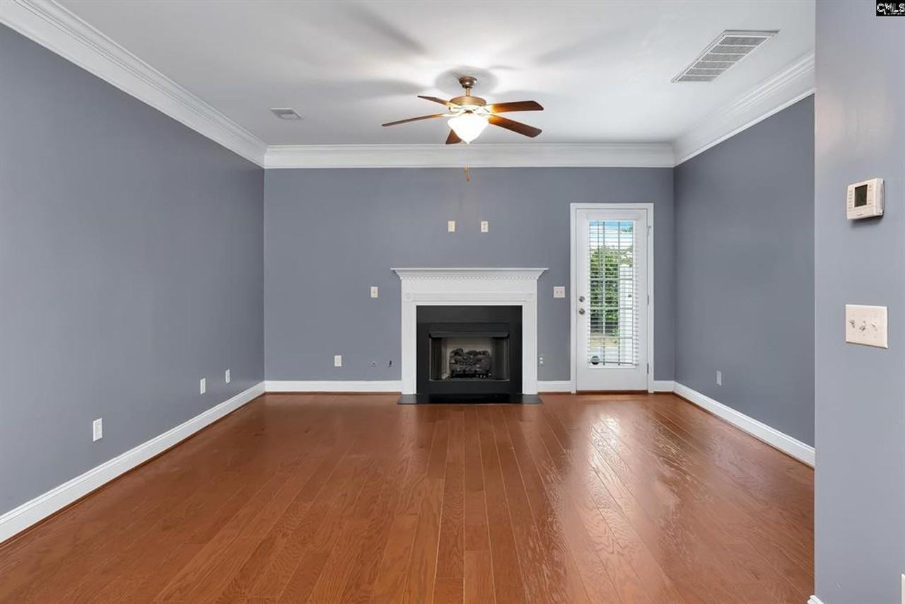 131 Top Forest Dr - Photo 3 of 20