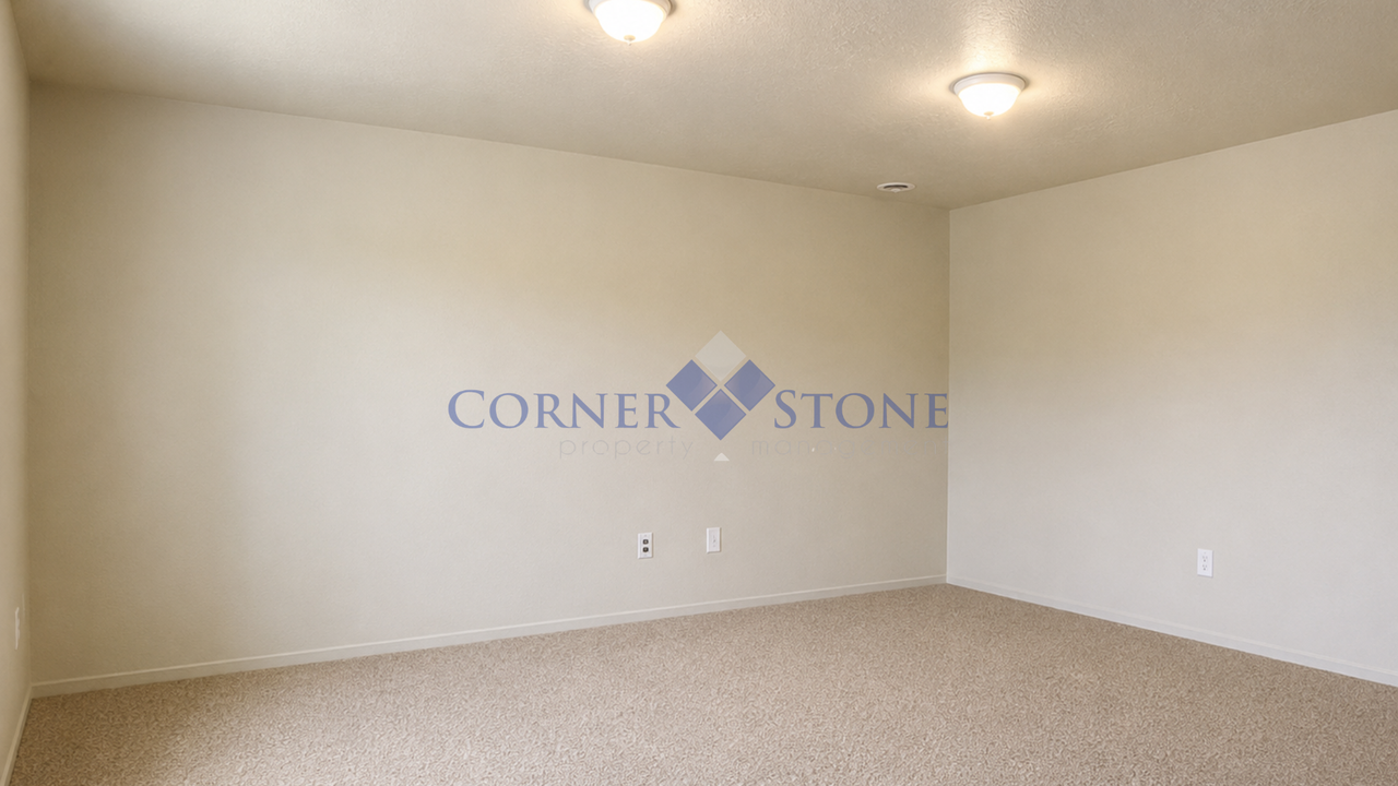 2678 N Kelsan Ave - Photo 7 of 18