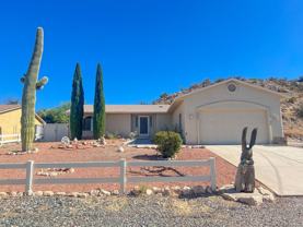 5921 N Bentley Dr - Photo 1 of 1