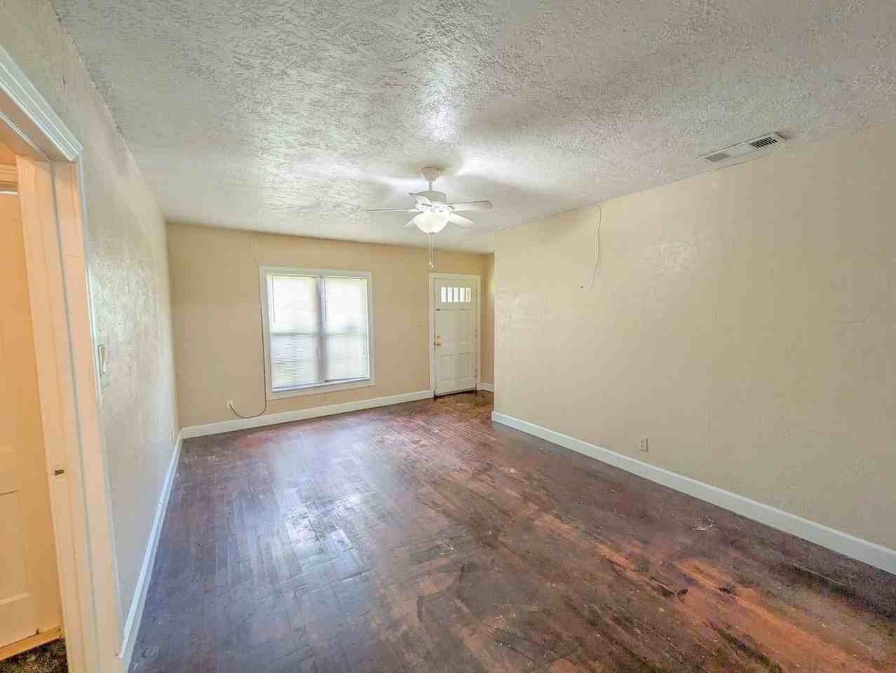 3350 Cherry Dr - Photo 2 of 19