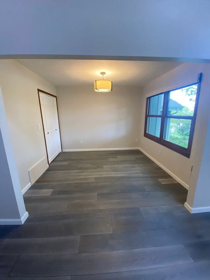 2 Benthaven Pl - Photo 4 of 32
