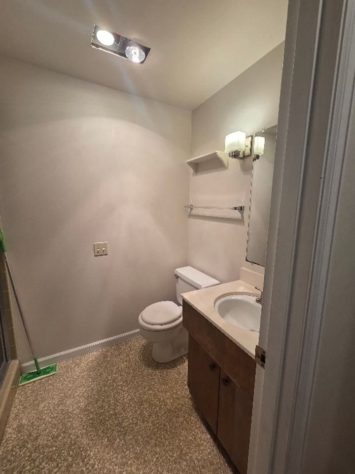 3243 134th Ave Ne - Photo 5 of 34