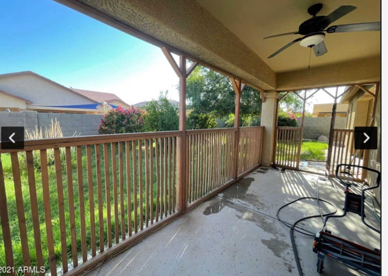 16453 W Yucatan Dr - Photo 2 of 6