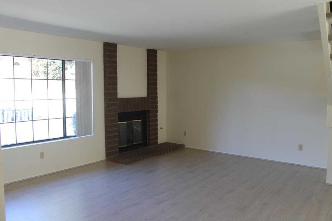 6822 Briarwood Dr - Photo 3 of 14