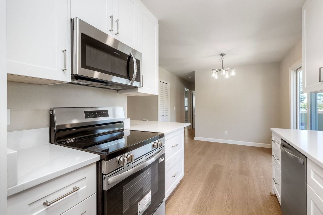 2538 C St #7 - Photo 7 of 15