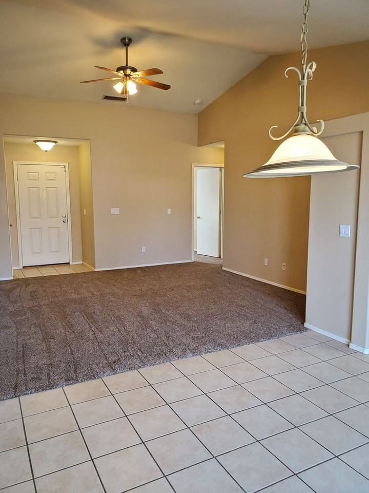 2514 S 110th Dr - Photo 7 of 23