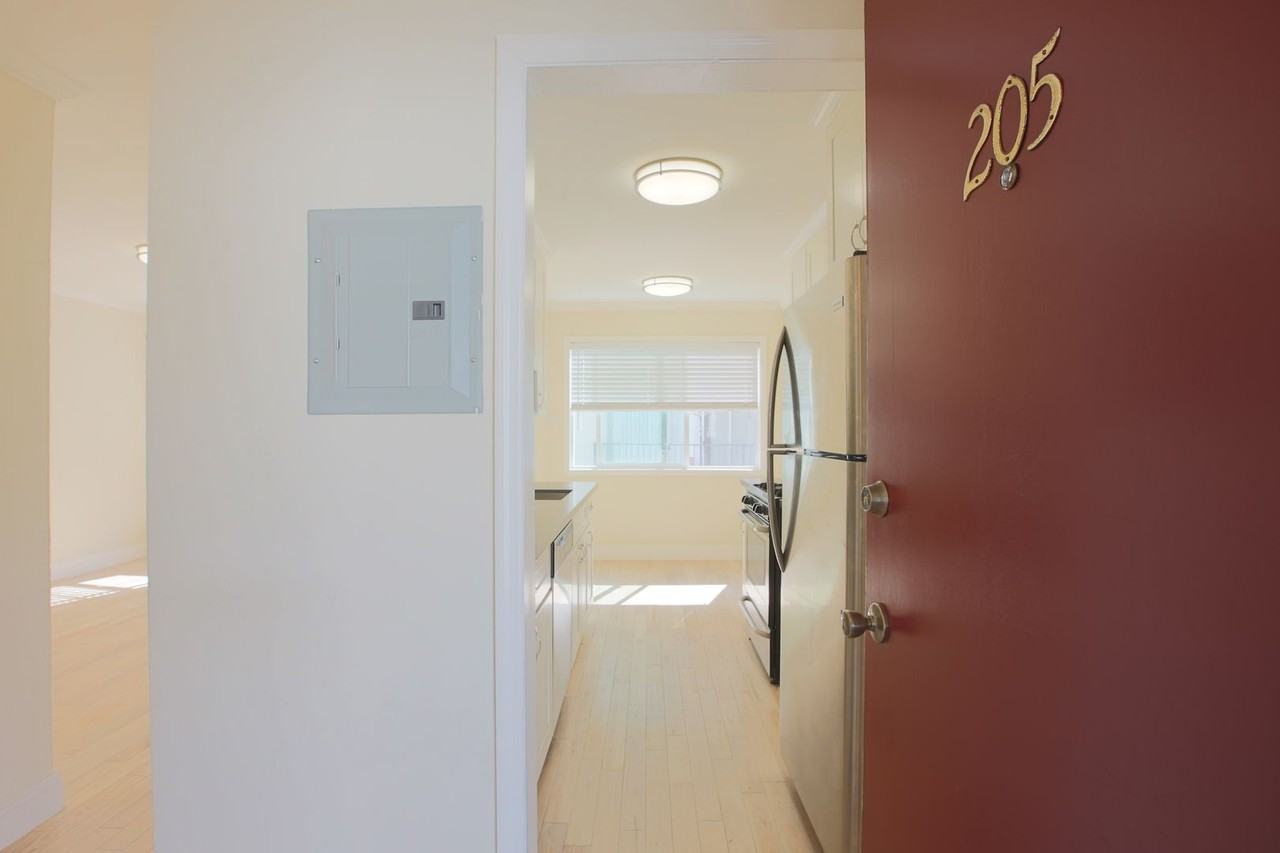 400 Orange St #205 - Photo 2 of 12